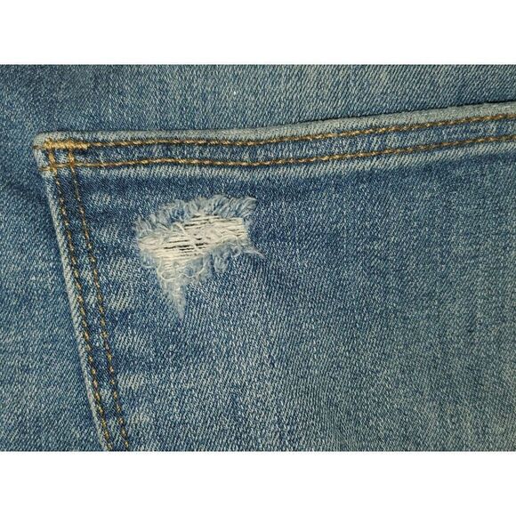 Universal Thread Distressed Denim Cutoff Shorts Size 8/29. - Picture 3 of 10